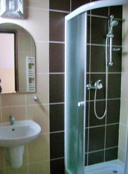 Pensiunea Roua Muntilor Sîmbăta de Sus エクステリア 写真